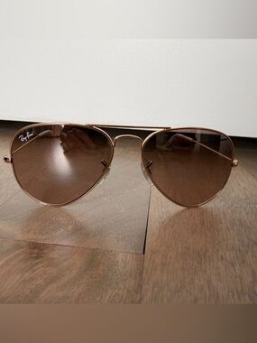 Ray-Ban Aviator Sunglasses - Brown Lenses with Gold Frame